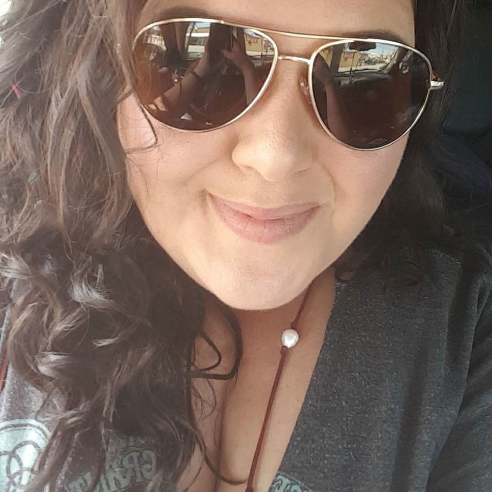 Meet your Posher, Cara